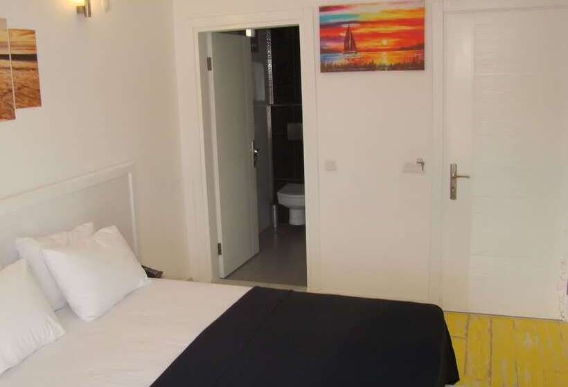 带城市景观的标准间, Urla Yelken Hotel   Adults Only