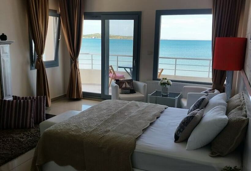 豪华海景房带阳台, Urla Yelken Hotel   Adults Only