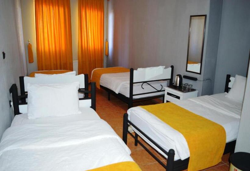 Четырехместный Номер Стандарт, Hostel Terra Vista