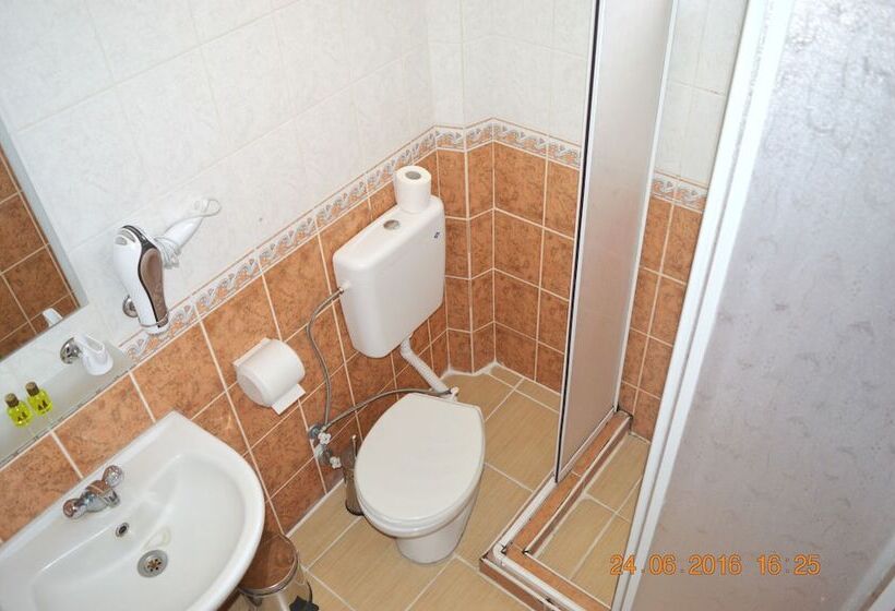 Номер Стандарт Трехместный, Hostel Terra Vista
