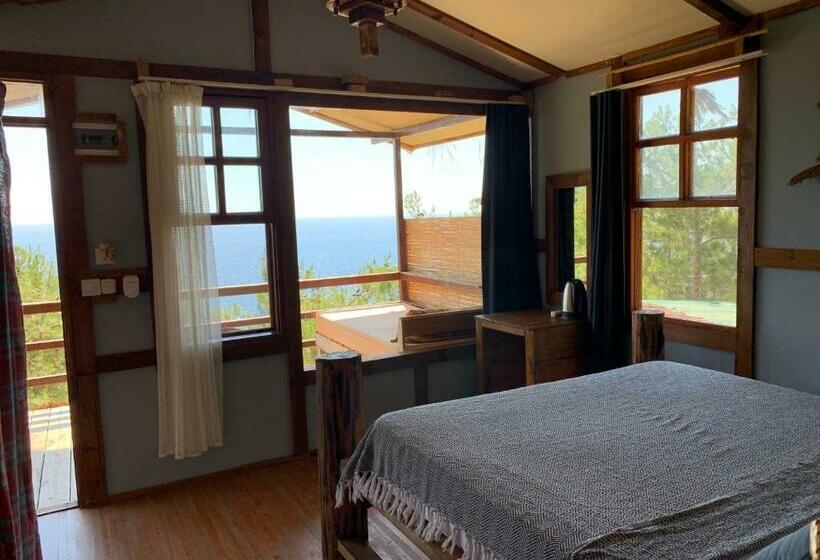 Номер Deluxe Вид на Море, Honey Hill Faralya Forest Cabins By The Sea