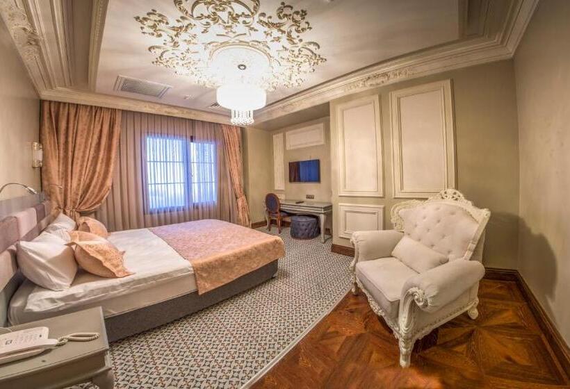 سوییت, Babillon Hotel Spa & Restaurant