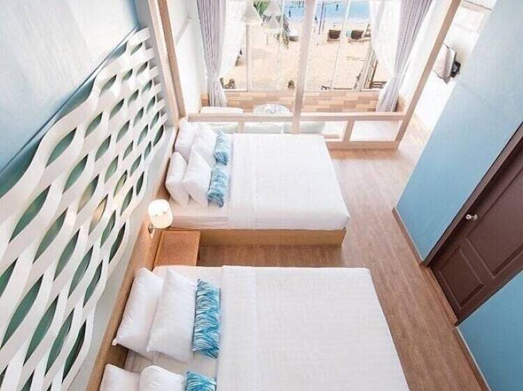 اتاق خانوادگی با چشم‌انداز دریا, Maldives Beach Resort