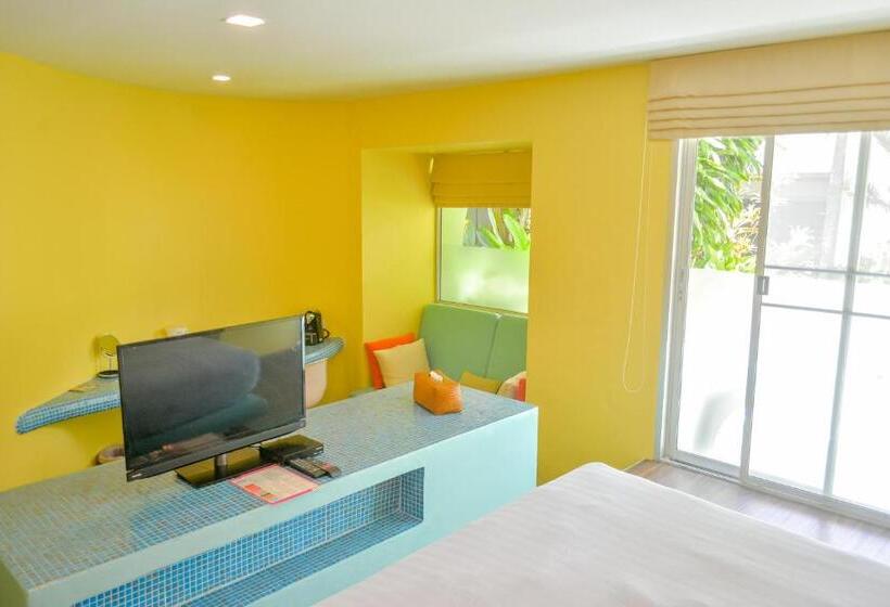 Бунгало Стандарт, Le Divine Comedie Beach Resort