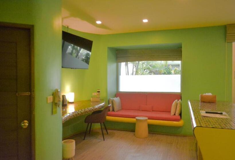Бунгало Стандарт, Le Divine Comedie Beach Resort