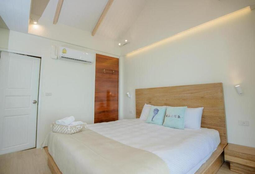 اتاق استاندارد با چشم‌انداز دریا, Seashell Village Resort
