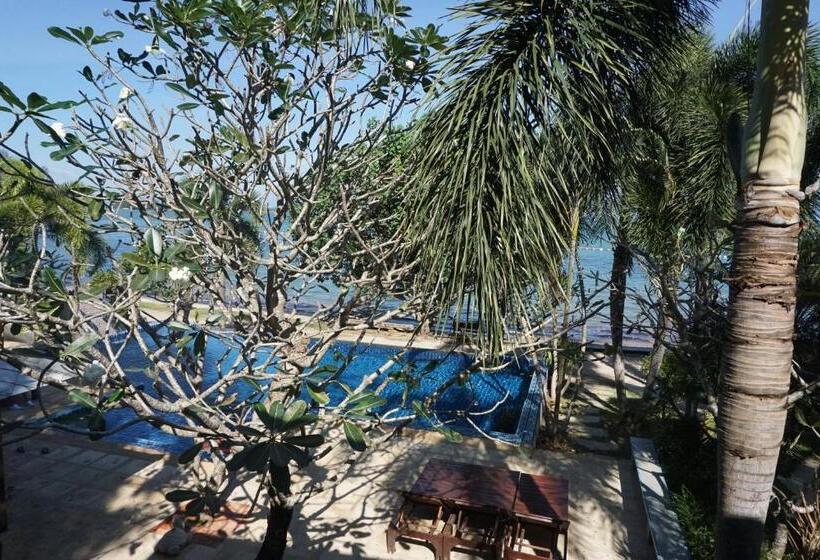 اتاق استاندارد چهار تخته با چشم‌انداز دریا, Seashell Village Resort