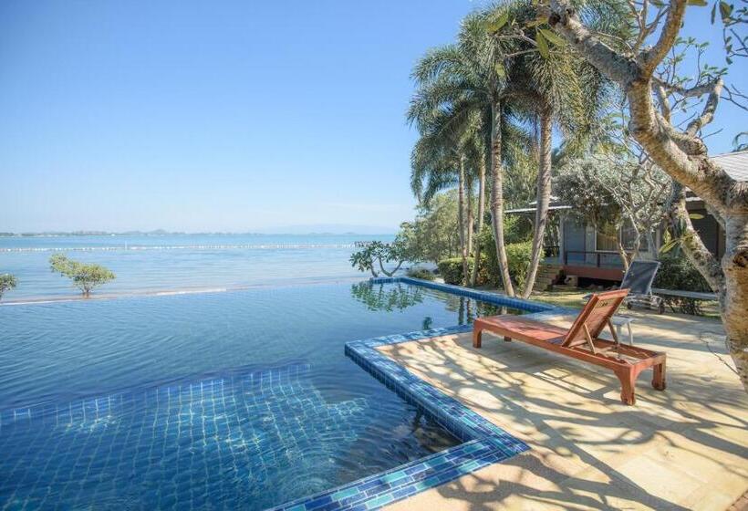 اتاق استاندارد با بالکن, Seashell Village Resort