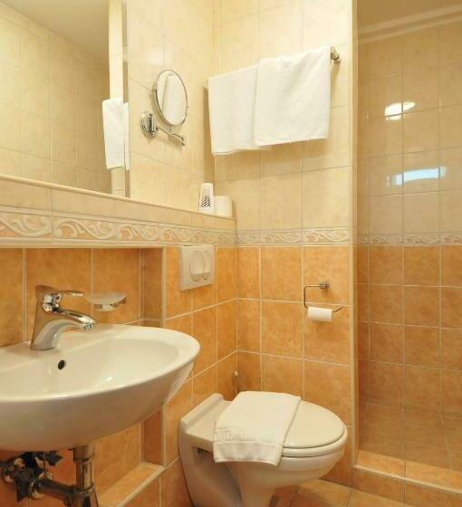 اتاق استاندارد, 1000 Ruza