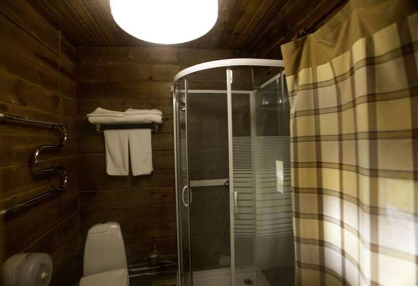一居室高级别墅, Crona Medical & Spa
