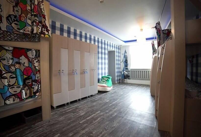 공동 객실, Smile Hostel