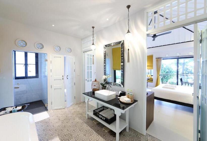 Номер Deluxe, Moracea By Khao Lak Resort