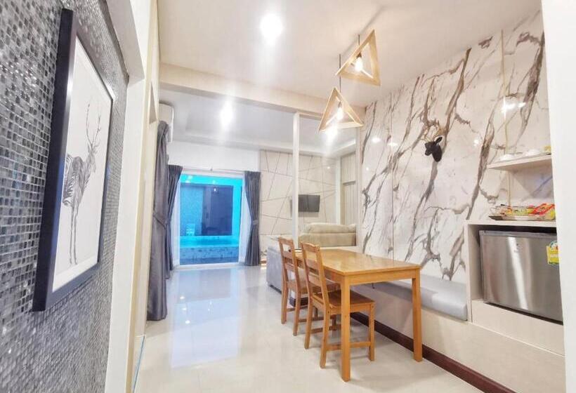 سوییت با استخر, The Vista Pool Villa