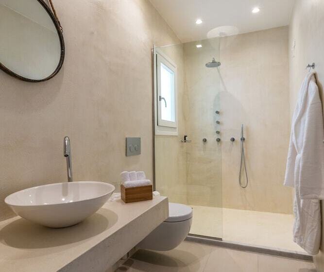 주니어 스위트, Bluetopia Suites