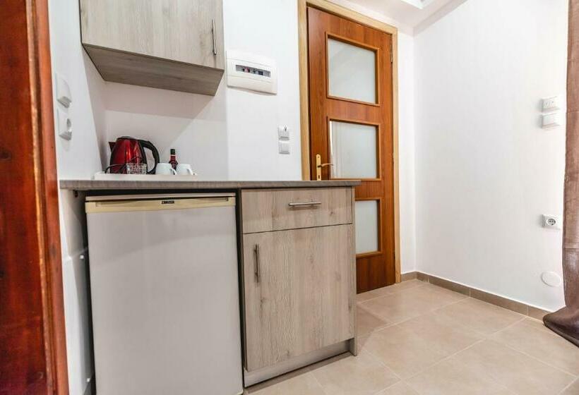 Junior Suite Terasszal, Dimitra Sun