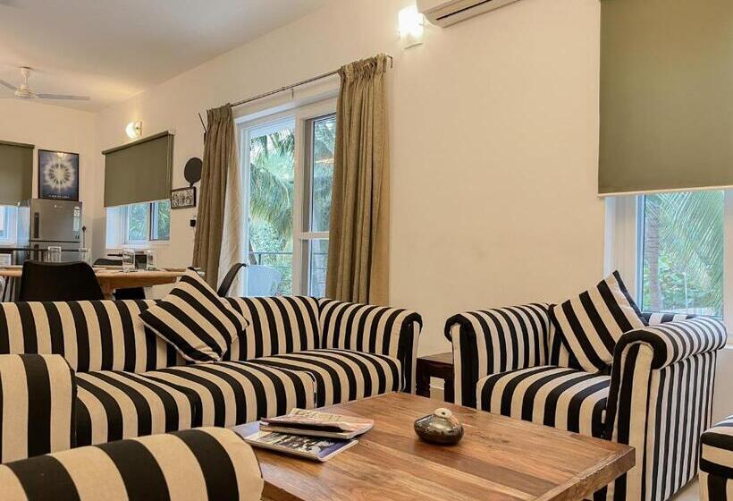 带泳池景观及2个卧室的公寓, Rainforest Enclave, Arpora   10 Mins To Baga Beach