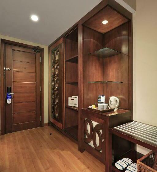 اتاق لوکس, Aston Tanjung City