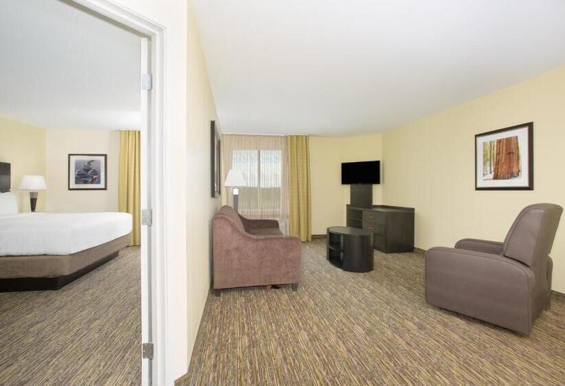 Люкс, Candlewood Suites Longmont   Boulder Area, An Ihg