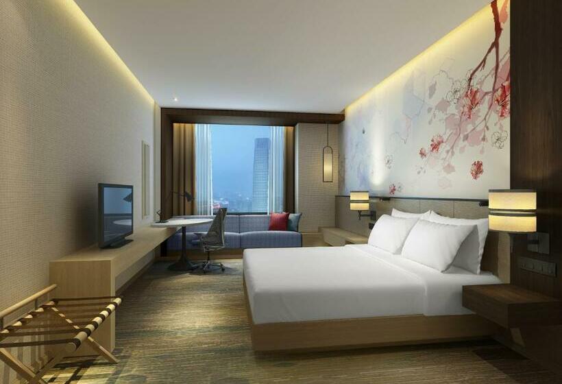 Номер Стандарт, Hilton Garden Inn Zhongshan Guzhen