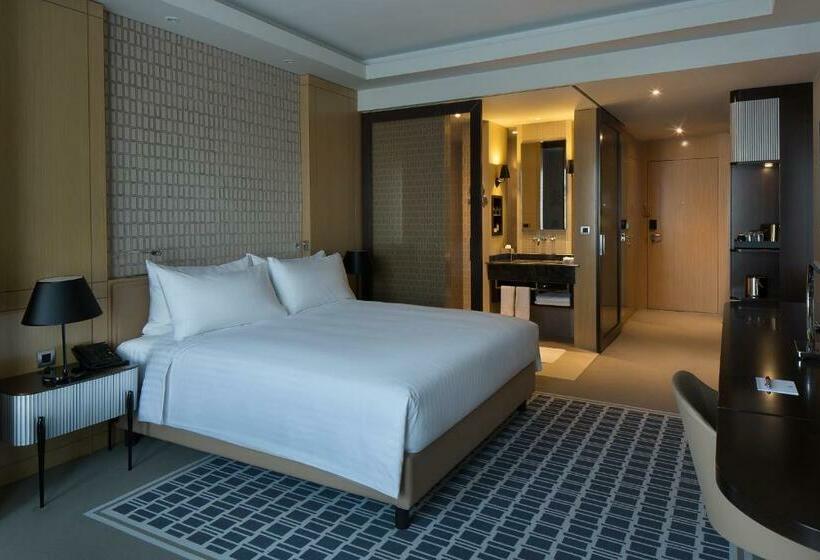 اتاق لوکس با تخت بزرگ, Skopje Marriott
