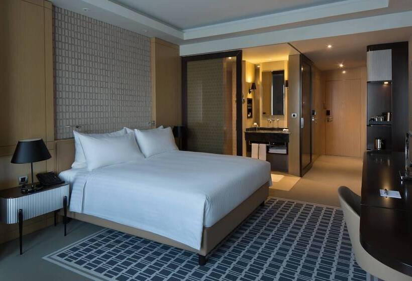 اتاق لوکس, Skopje Marriott