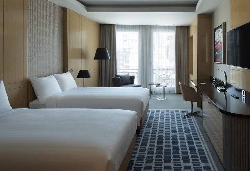 اتاق استاندارد با چشم‌انداز, Skopje Marriott
