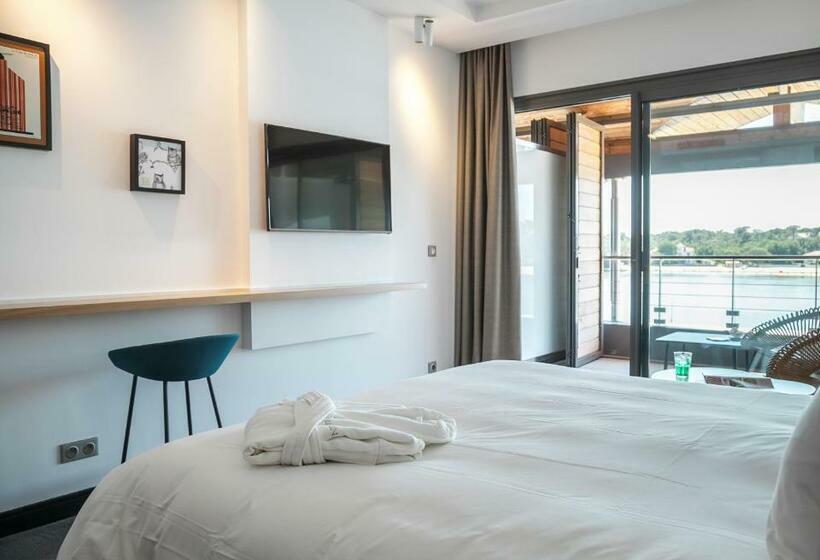 Номер Стандарт Вид на Озеро, & Spa Villa Seren