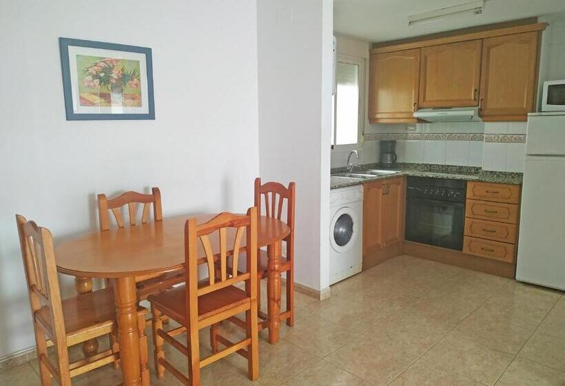 ２ベッドルームアパートメント, Apartamentos Estacion Oropesa 3000