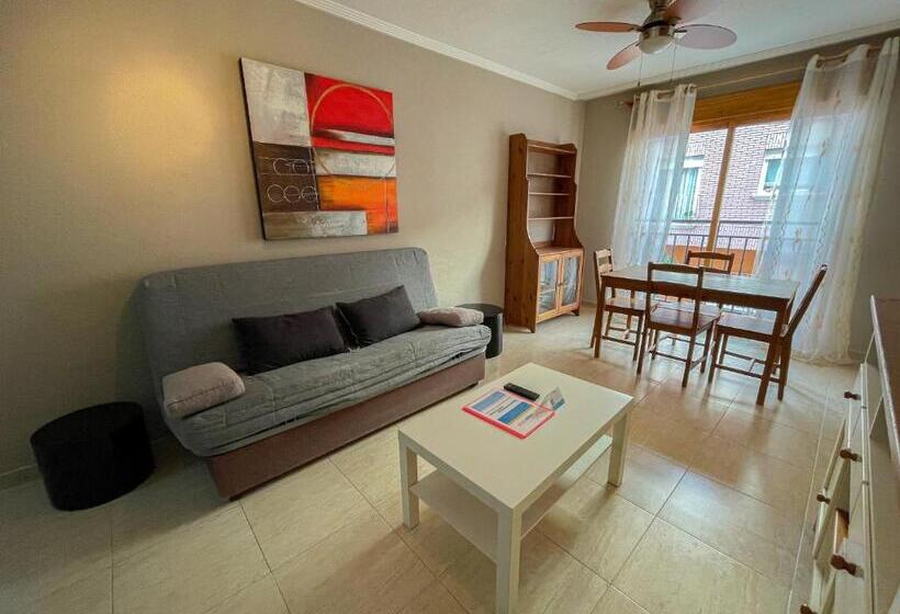 １ベッドルームアパートメント, Apartamentos Estacion Oropesa 3000
