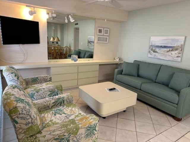带1个卧室带泳池的公寓, Treasure Island Beach Club 727 360 7096