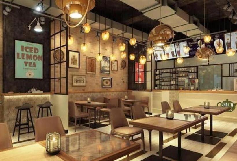 استودیو استاندارد با بالکن, The Grace Residency   Gomtinagar, Lucknow
