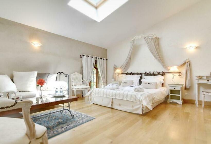 Номер Стандарт Вид на Сад, Maison Ardure