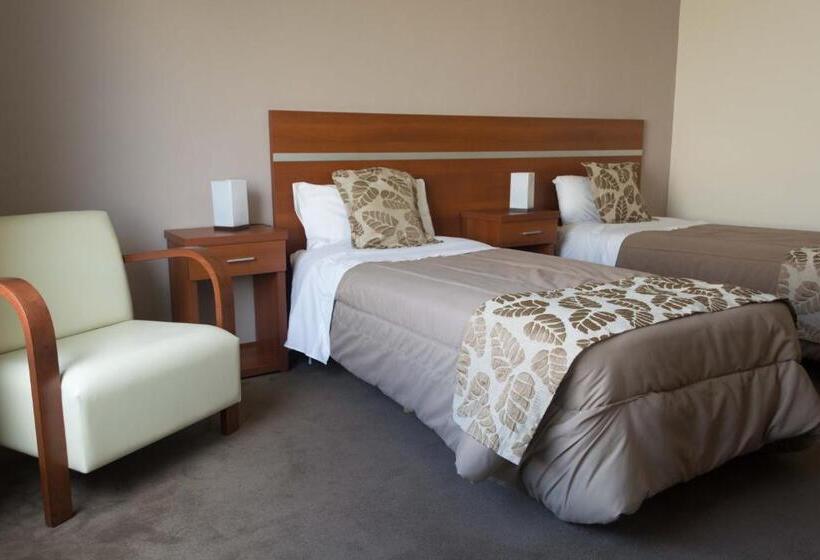 Номер Deluxe, Colón Center
