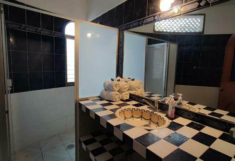 Appartement met 2 Slaapkamers, Villas Paradise