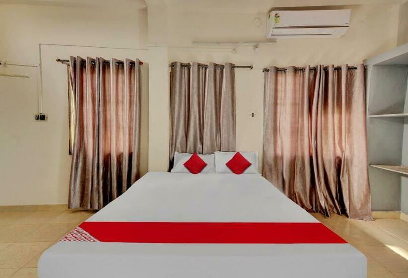 Трехместный Номер Классика, Oyo Flagship Hotel Classic Inn