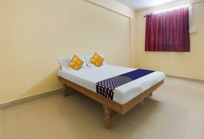 Трехместный Номер Классика, Spot On Hotel Shubham