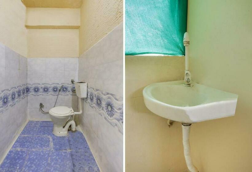 Трехместный Номер Классика, Spot On Hotel Shubham
