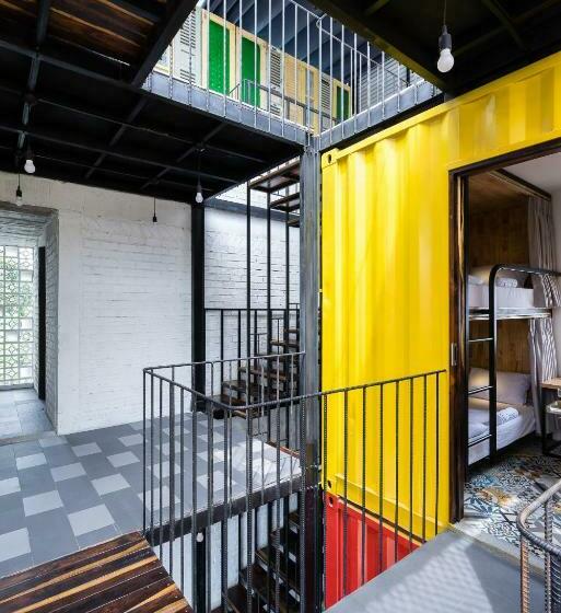 اتاق استاندارد چهارنفره با سرویس بهداشتی مشترک, Ccasa Hostel