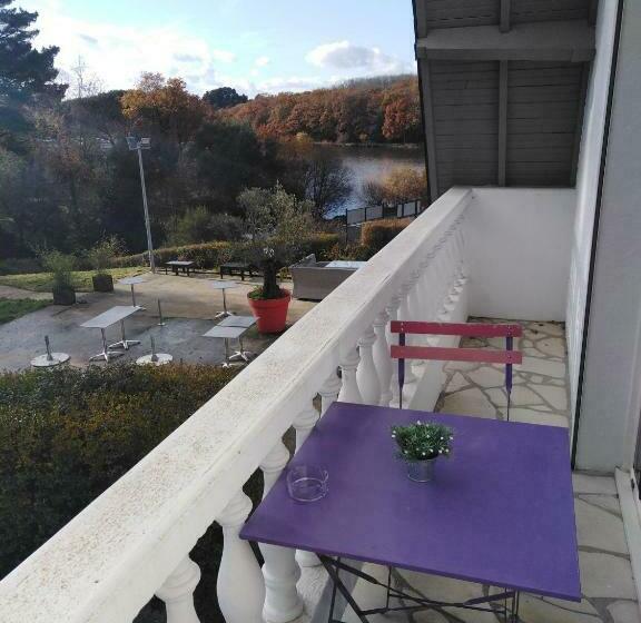 Семейный Номер Superior, Hôtel Restaurant Logis Coté Lac