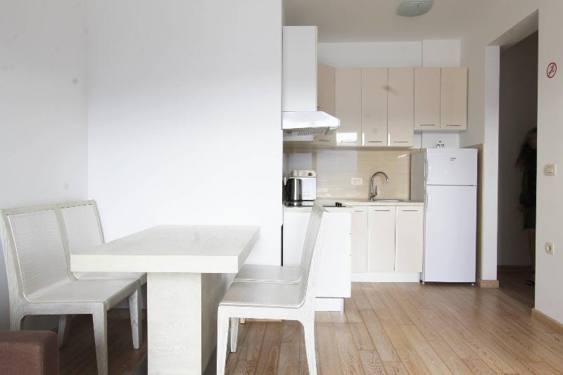 آپارتمان 1 خوابه با بالکن و چشم‌انداز دریا, Apartments Aqua