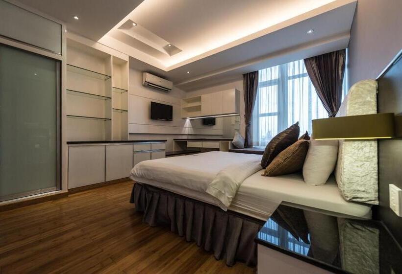 Люкс 2 Спальни, Naki Suites @ Silvertown