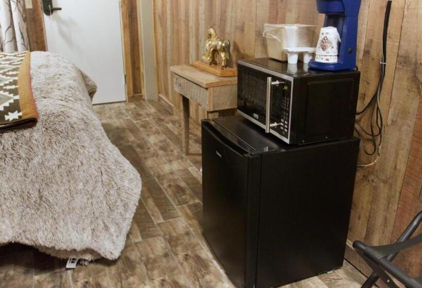 Стандартный Номер Кровать Кинг, Arthur Murray S Motel