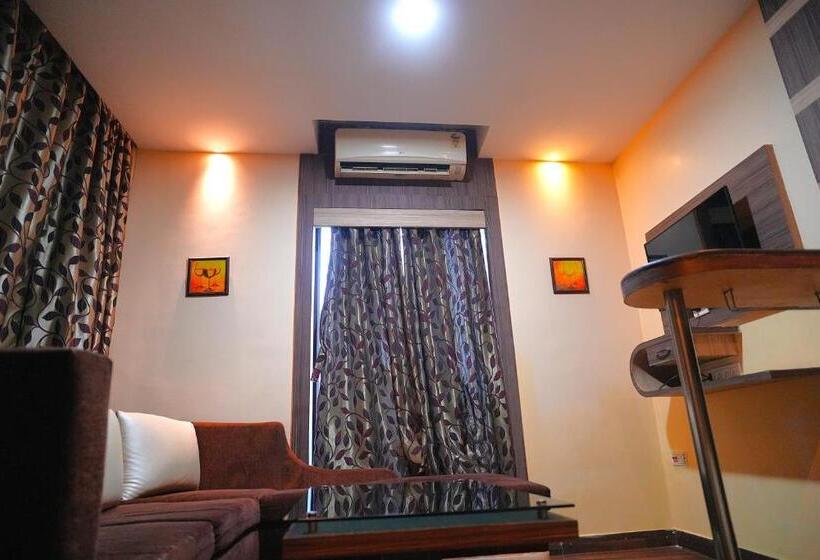 Номер Superior Кровать Кинг, Kings Resort