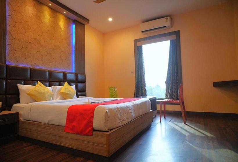 Номер Superior Кровать Кинг, Kings Resort