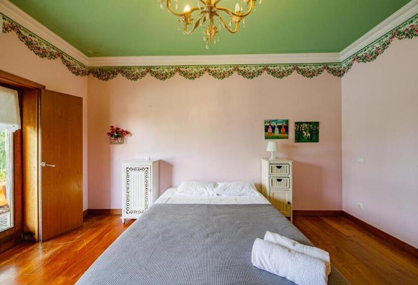 Семейный Номер, Casa Da Calçada