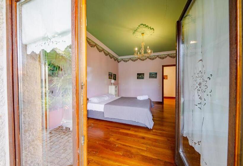 Семейный Номер, Casa Da Calçada