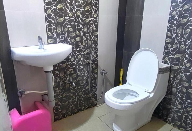 Семейный Номер, Siri Vismaya Home Stay