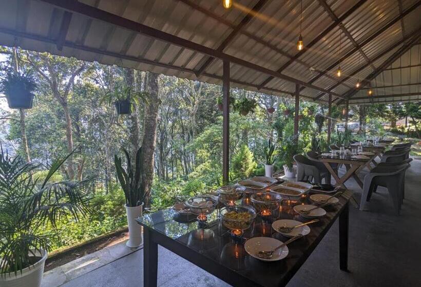 Номер Deluxe, Avadale Munnar
