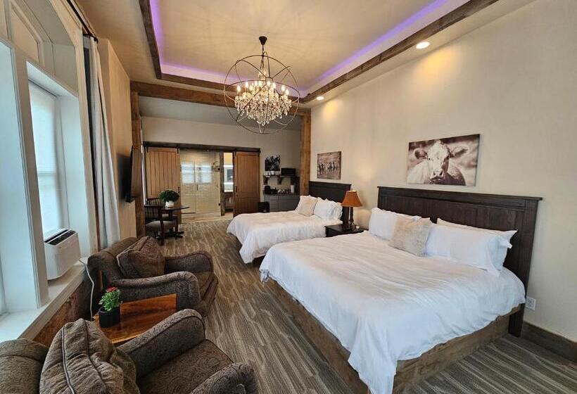 Президентский Люкс, Eaglescape Suites And Event Center