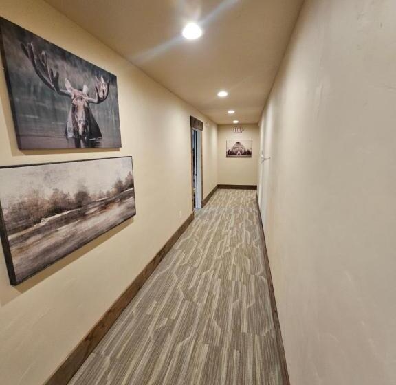 Люкс Повышенной Комфортности, Eaglescape Suites And Event Center